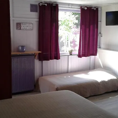 Bed & Breakfast De Liedjestoren Lovendegem